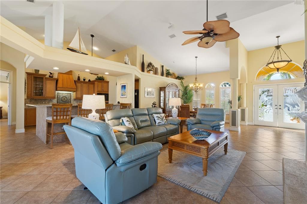 1448 KIWI COURT photo 25