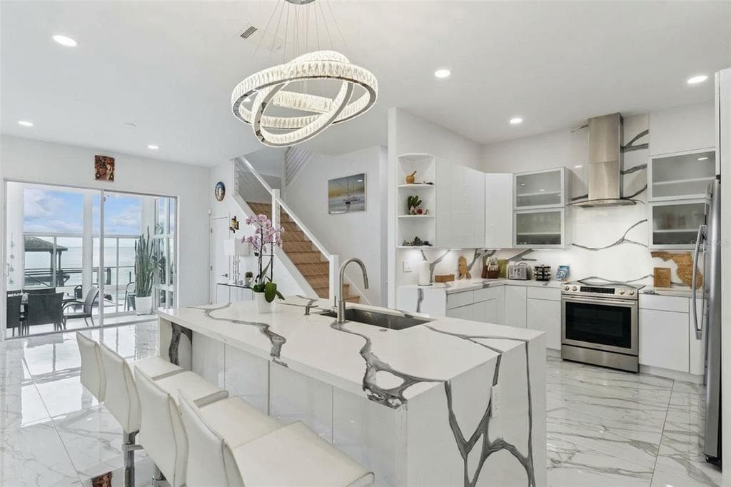 261 ZACHARY WADE STREET photo 10