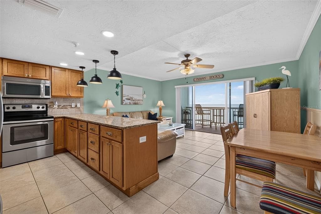 50 GULF BOULEVARD 313 photo 10