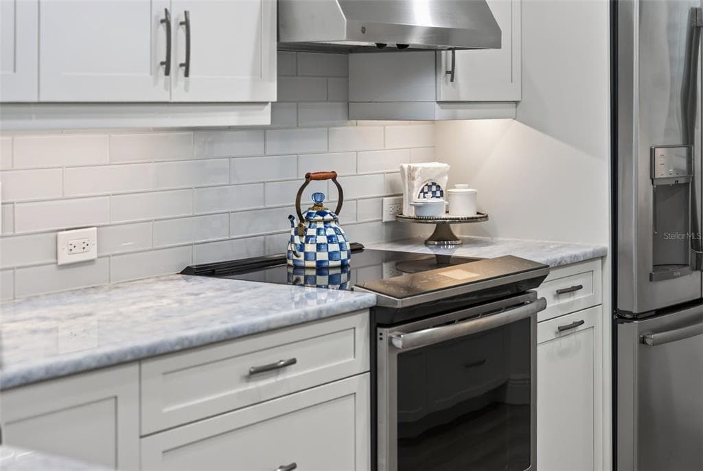 1313 DOCKSIDE PLACE 120 photo 16