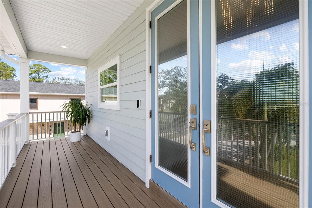 1512 RIVERSIDE DRIVE photo 16