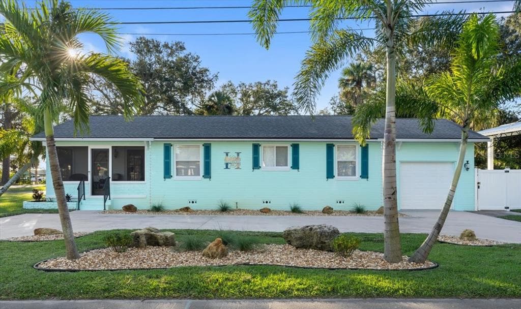 1146 RIVERSIDE DRIVE photo 8