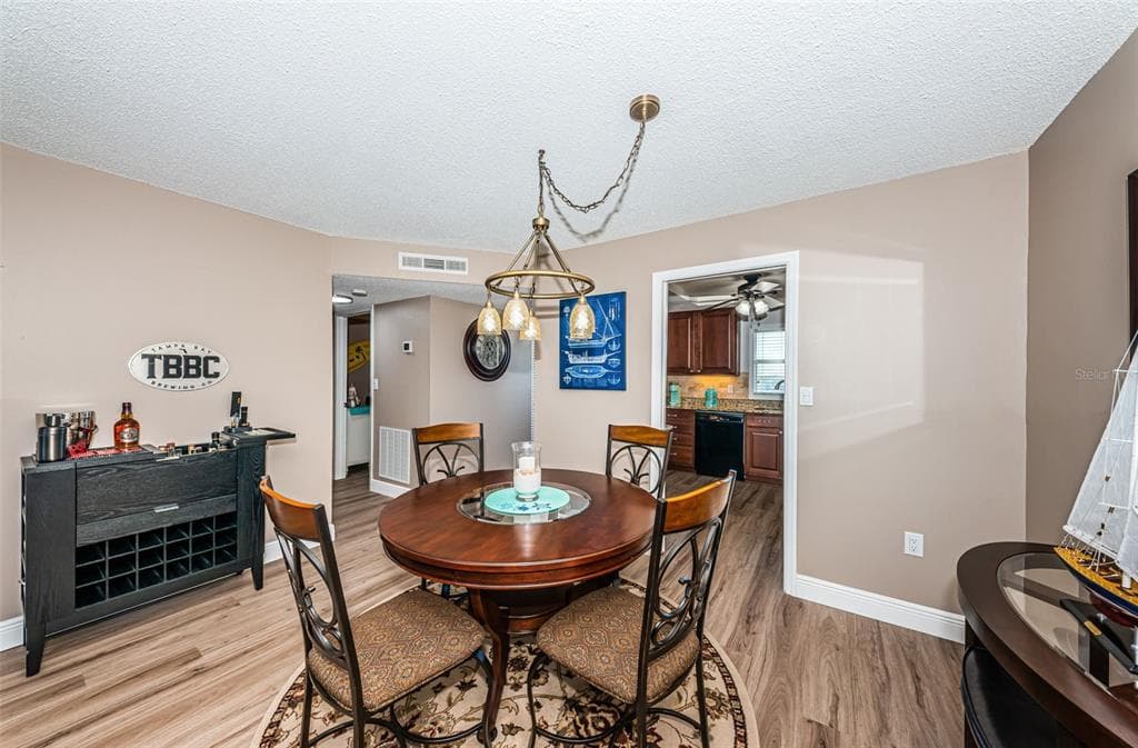 4575 COVE CIRCLE 1003 photo 13