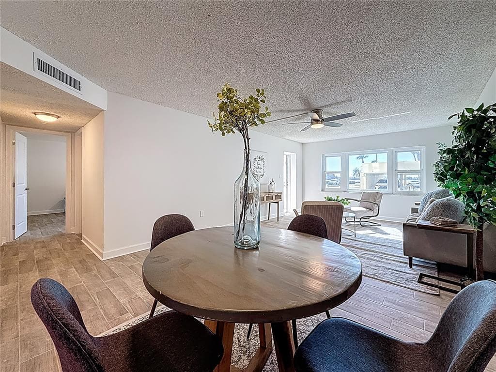 4550 COVE CIRCLE 106 photo 11