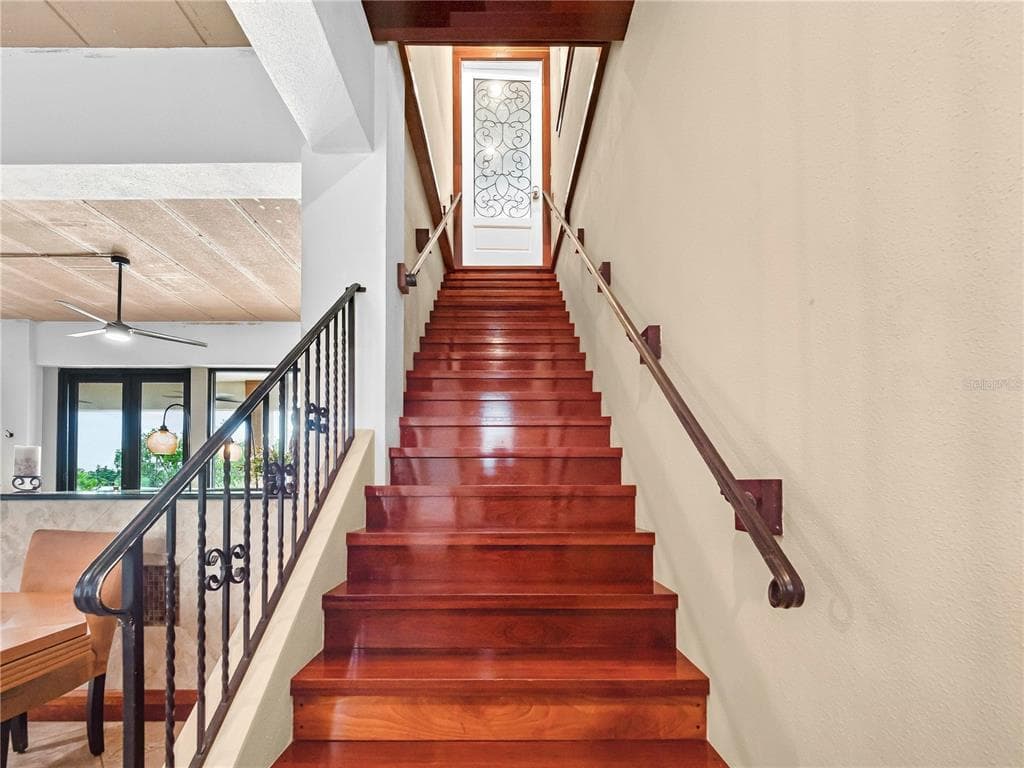 908 BAYSHORE DRIVE photo 8