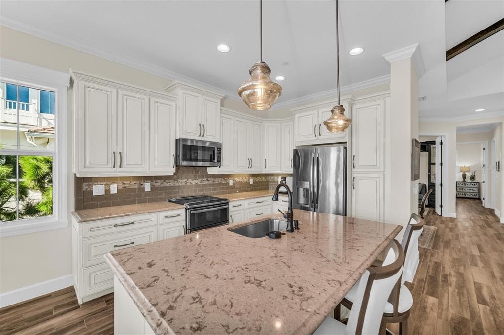 280 SAINT LUCIA DRIVE 202 photo 20