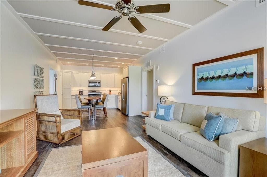 5325 MARINA DRIVE 423 photo 5