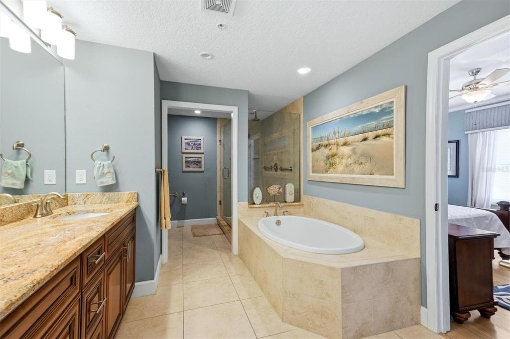 7820 34TH AVENUE W 201 photo 23