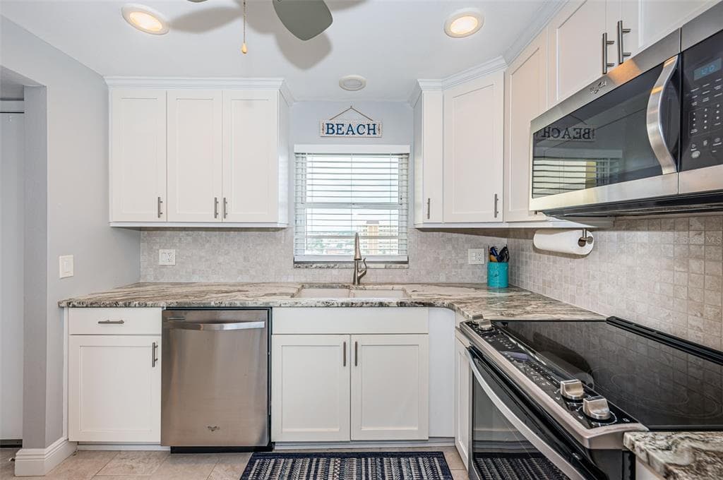 4775 COVE CIRCLE 904 photo 10