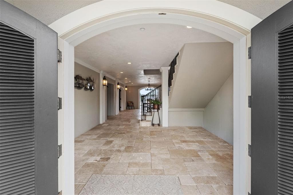 505 HARBOR DRIVE photo 16