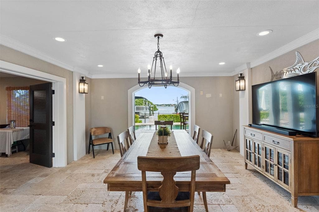 505 HARBOR DRIVE photo 12