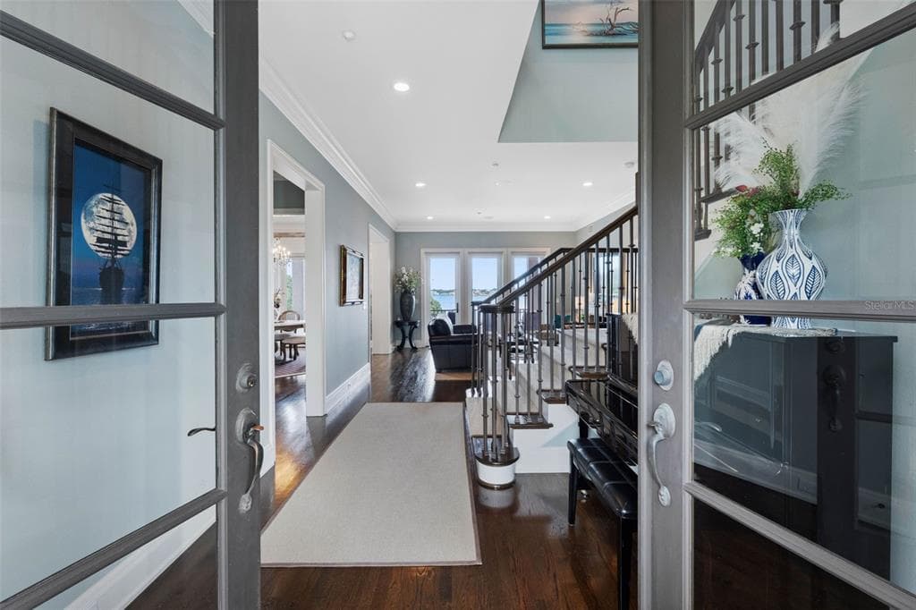 505 HARBOR DRIVE photo 18