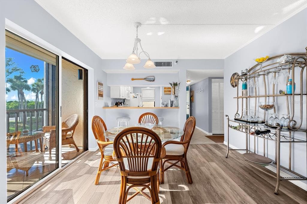 1551 BEACH ROAD 207 photo 11