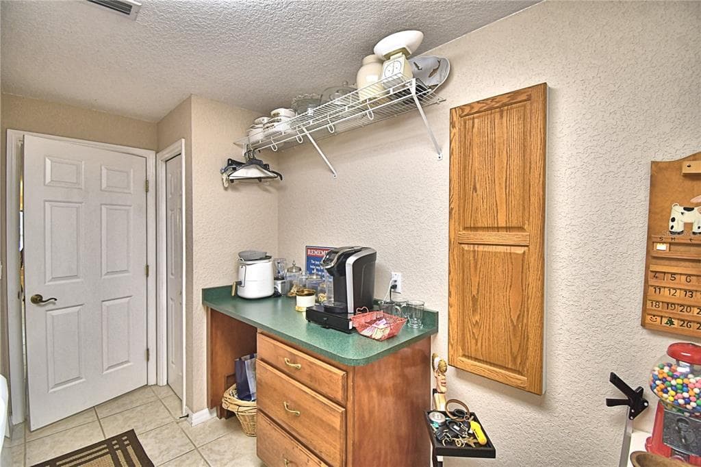2391 S LAKE REEDY BOULEVARD photo 20