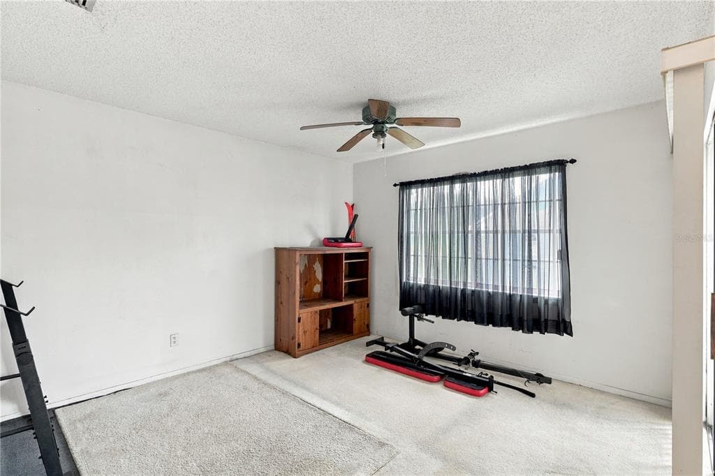 313 DIRKSEN DRIVE F13 photo 18