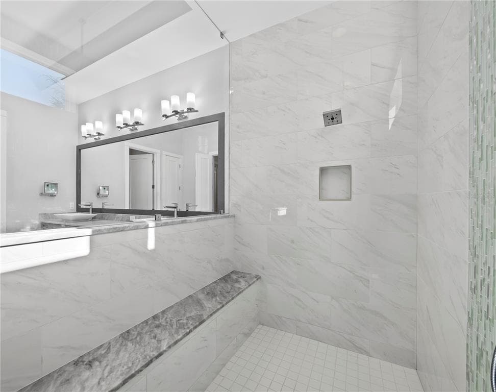7200 MELALEUCA WAY photo 24