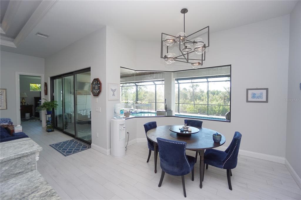 319 TRIESTE DRIVE photo 19