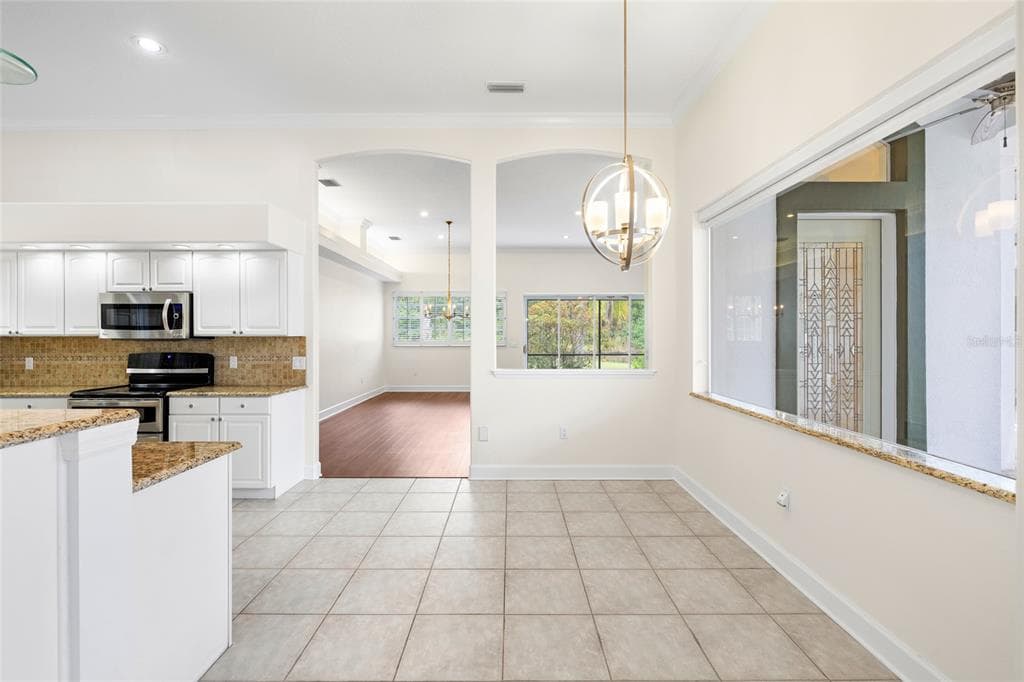 12009 BREWSTER DRIVE photo 23