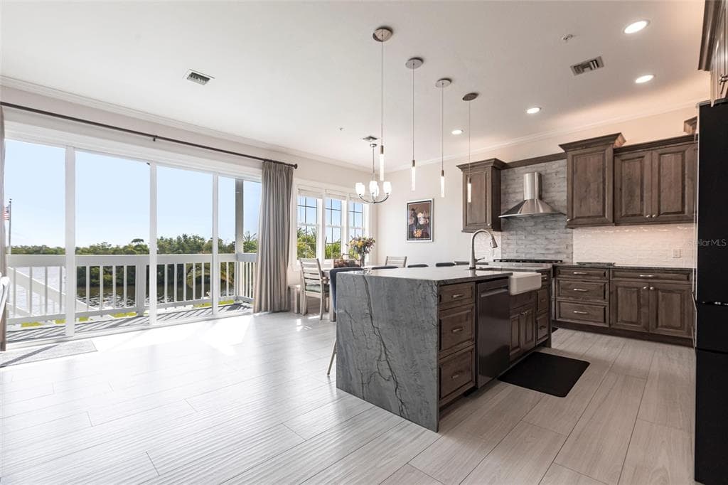 24197 TREASURE ISLAND BOULEVARD photo 18