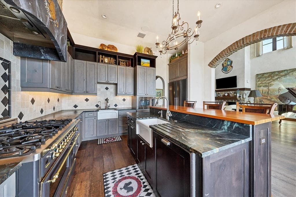 315 S SHORE DRIVE photo 17