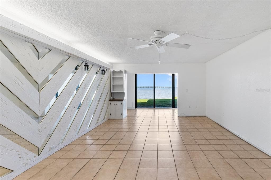 2980 HAINES BAYSHORE ROAD 105 photo 10
