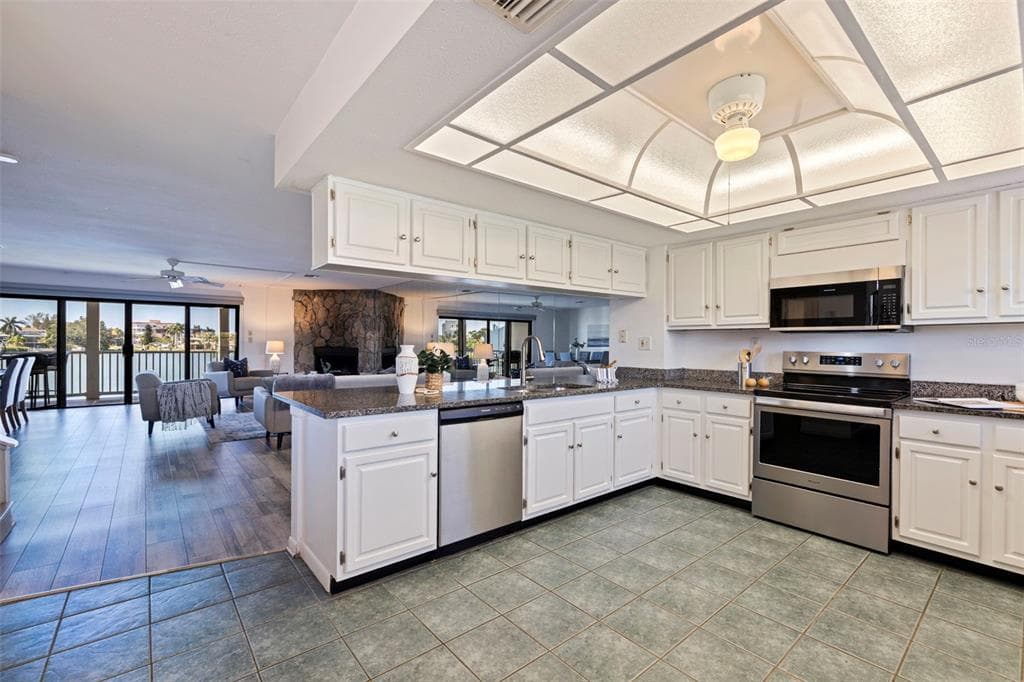 12242 2ND STREET E photo 18