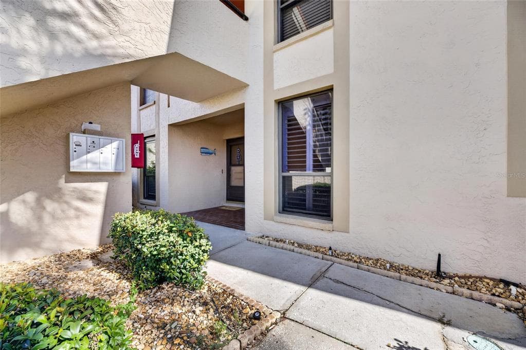 4750 BRITTANY DRIVE S 26 photo 8