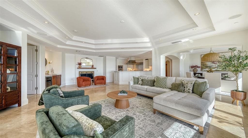 464 GOLDEN GATE POINT 304 photo 14