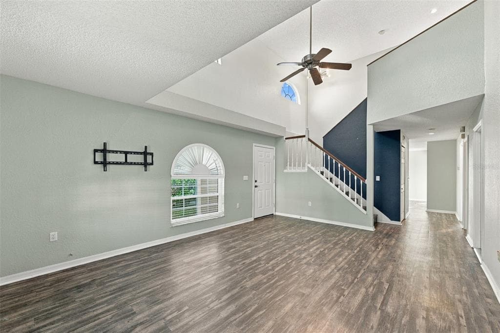 9049 ANTIGUA DRIVE photo 13