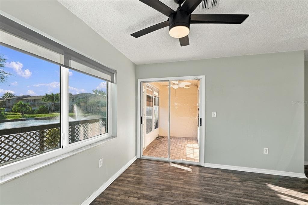 9049 ANTIGUA DRIVE photo 17