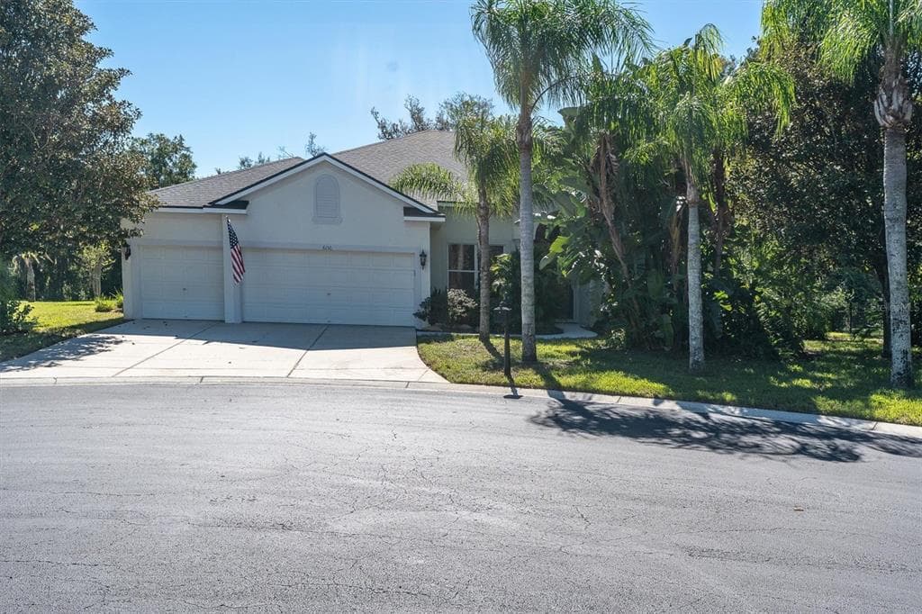 6156 JAPONICA COURT photo 2