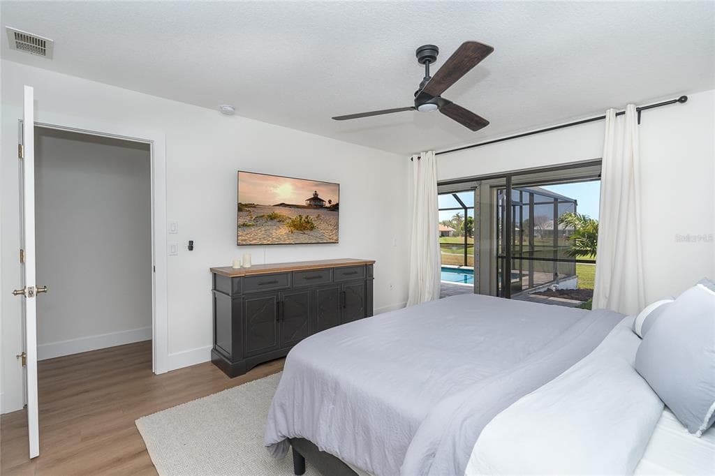 16 LEEWARD DRIVE photo 24